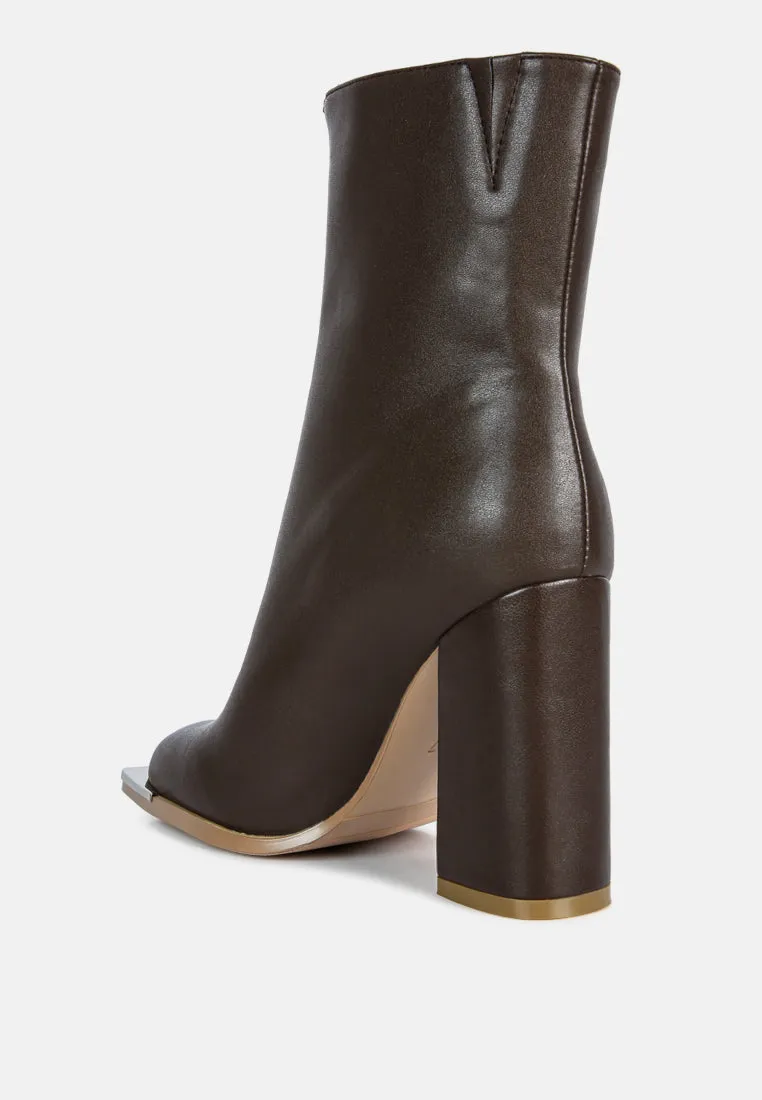 flower blade boot by London Rag