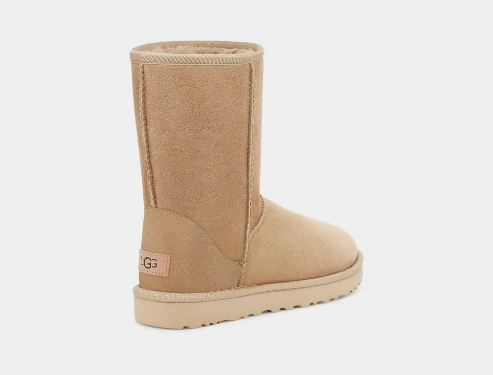 UGG® Women's Classic Short ll