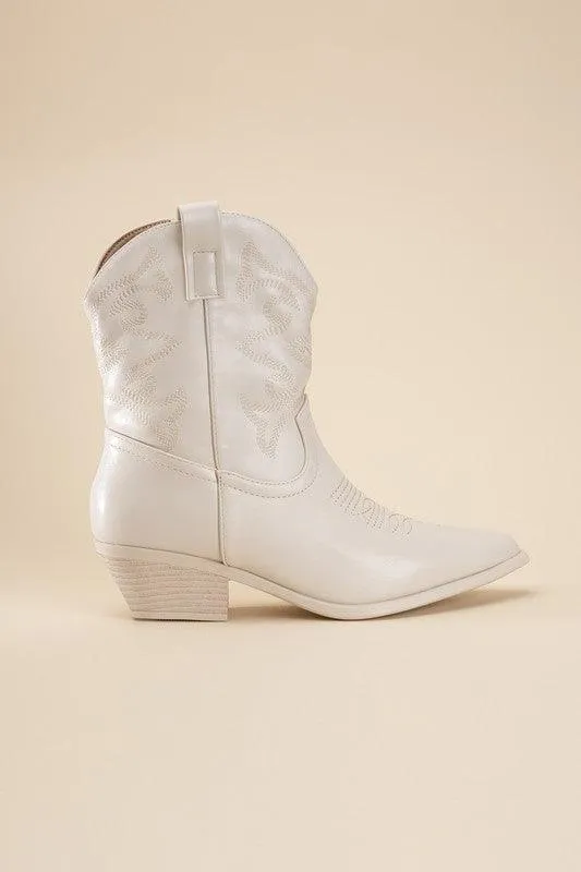 Womens Shoes Willa-1 Western Boots